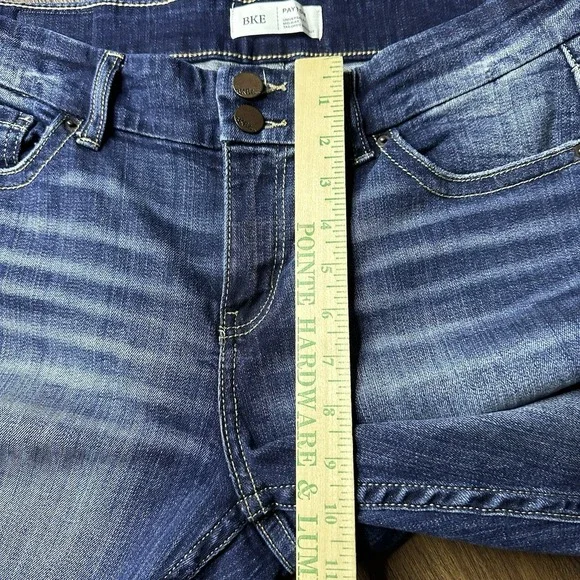 BKE Buckle Jeans Womens 30x29.5 Blue Denim Payton Bootcut Faded Western Y2K - Picture 4 of 12
